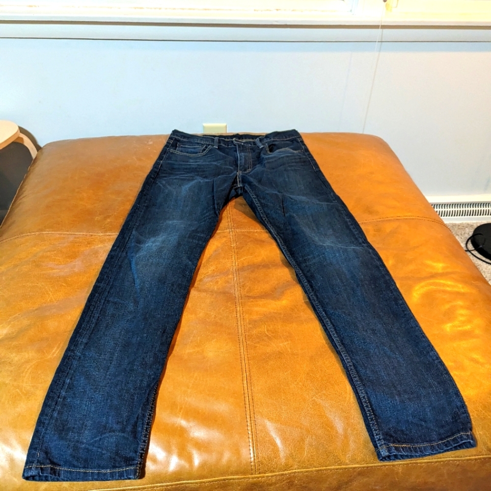 Levi's 502 Men's Dark Wash Jeans, 32x34